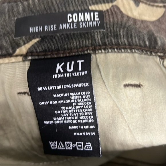 KUT FROM THE CLOTH Distressed Connie High-rise Camo Skinny Pants in Camo Size 4 - Picture 10 of 10